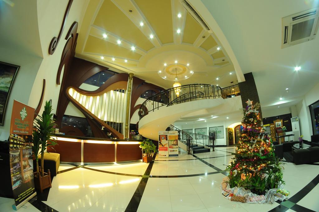 Hotel Swarna Dwipa ปาเลมบัง ภายนอก รูปภาพ