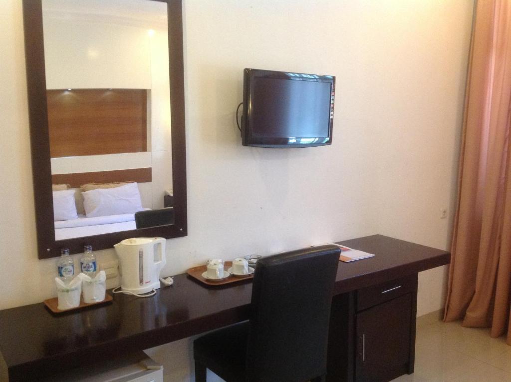 Hotel Swarna Dwipa ปาเลมบัง ภายนอก รูปภาพ