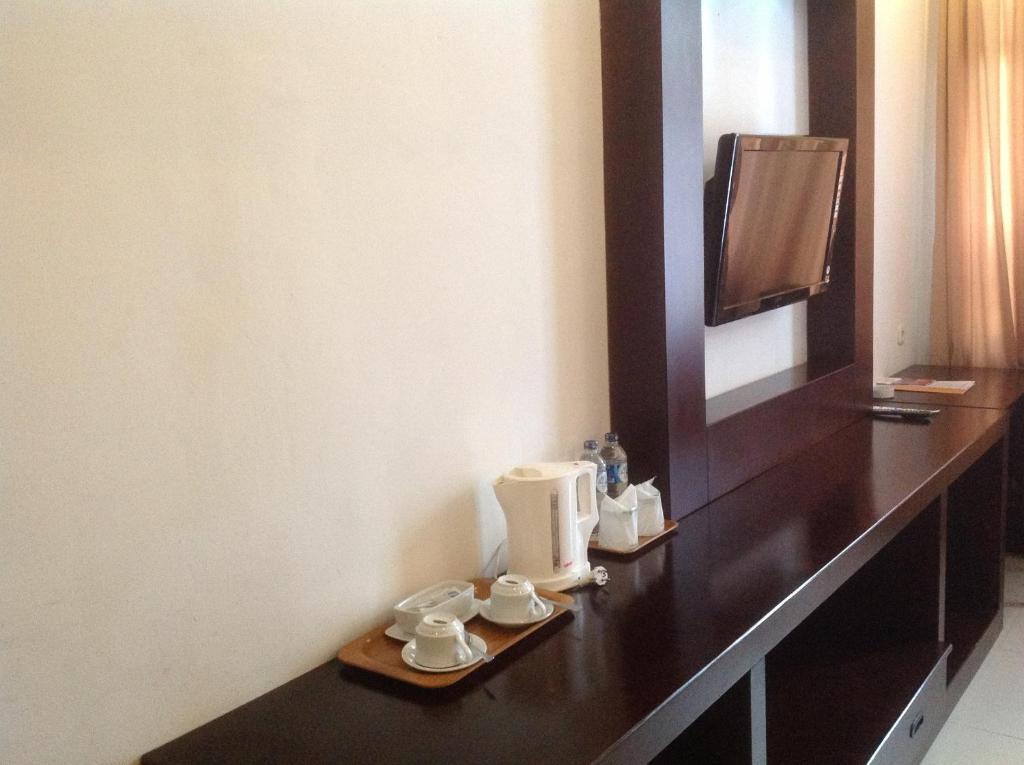 Hotel Swarna Dwipa ปาเลมบัง ภายนอก รูปภาพ